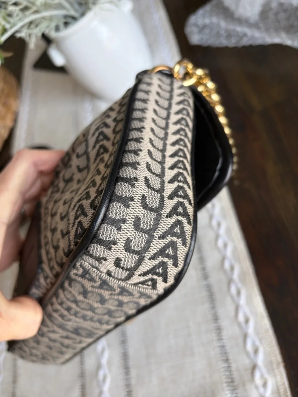Marc Jacobs monogram J Marc shoulder bag - Picture 4 of 12